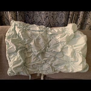 Pier 1 Duvet and 3 Shams